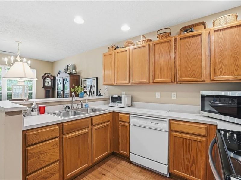 227 Broadleaf Circle, Unit 602, Miamisburg, OH 45342 Photo 14