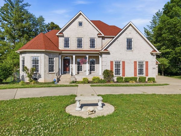 1823 SE Broad St, Murfreesboro, TN 37130