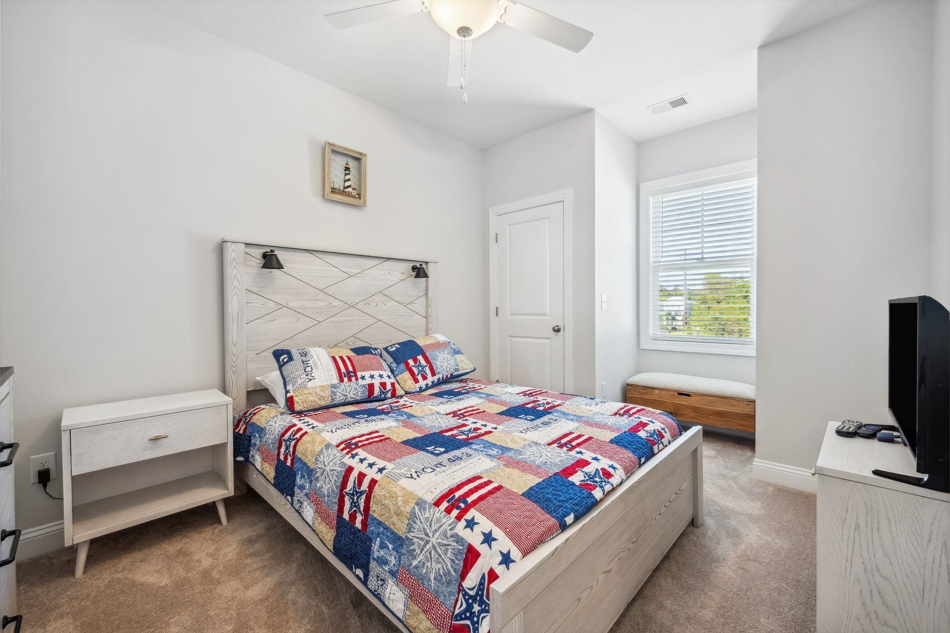 143 Litchfield Landing Photo 12
