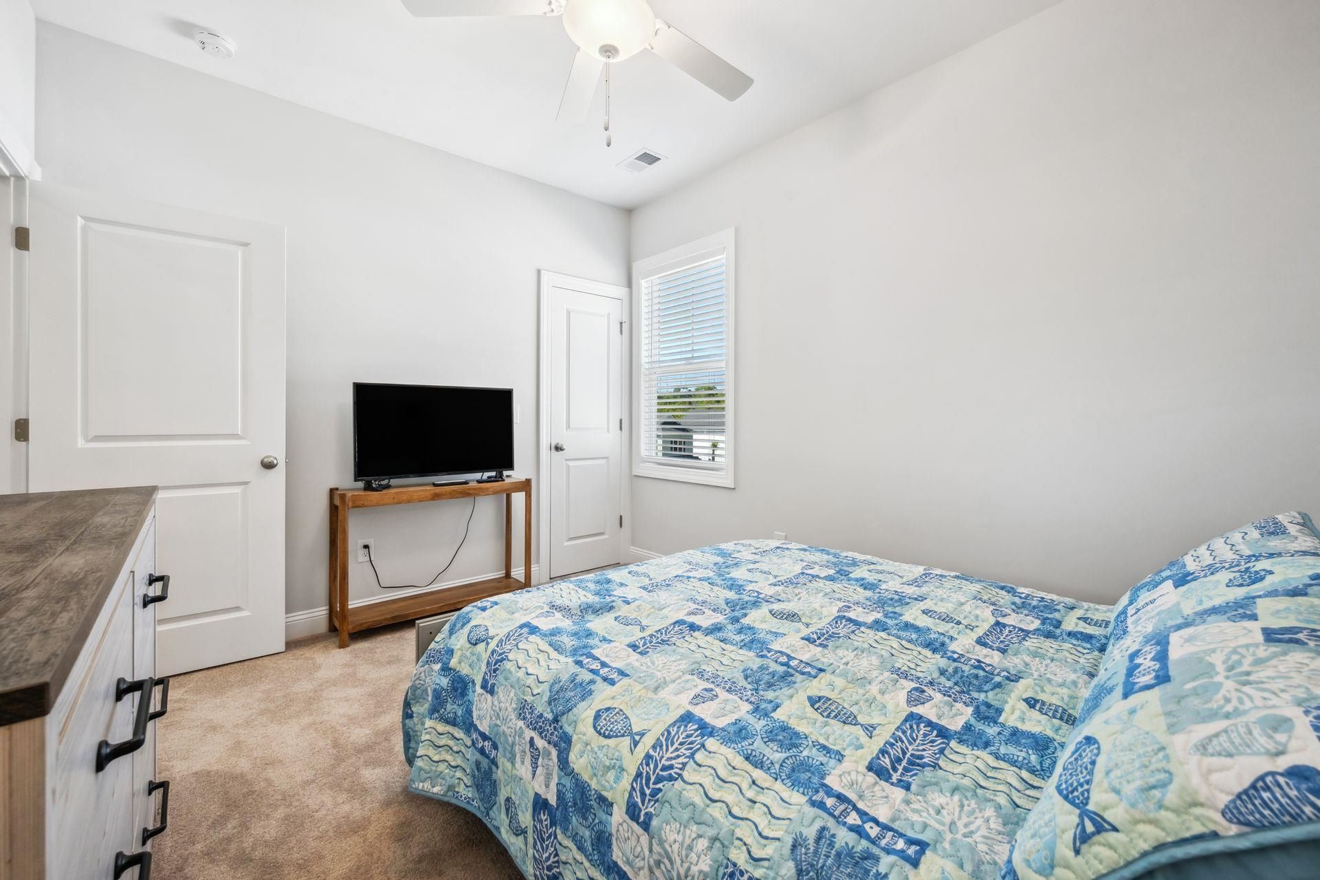143 Litchfield Landing Photo 15