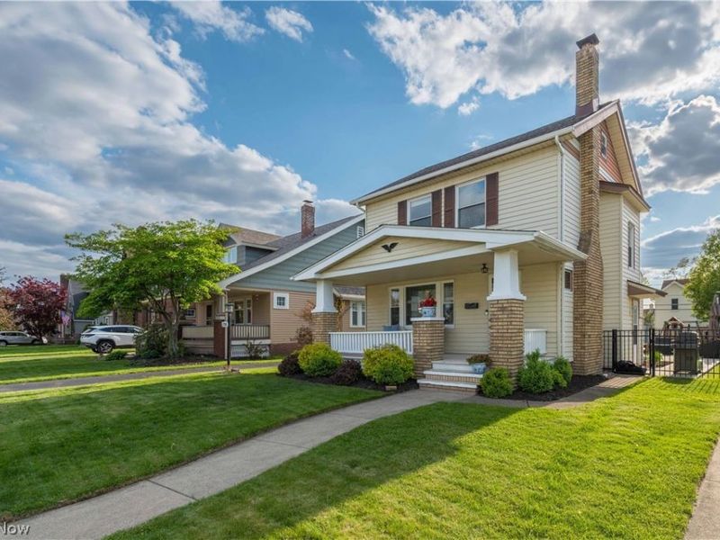 1700 Wright Avenue, Rocky River, OH 44116 Photo 2