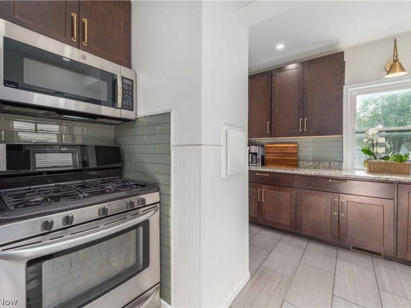1700 Wright Avenue, Rocky River, OH 44116 Photo 6