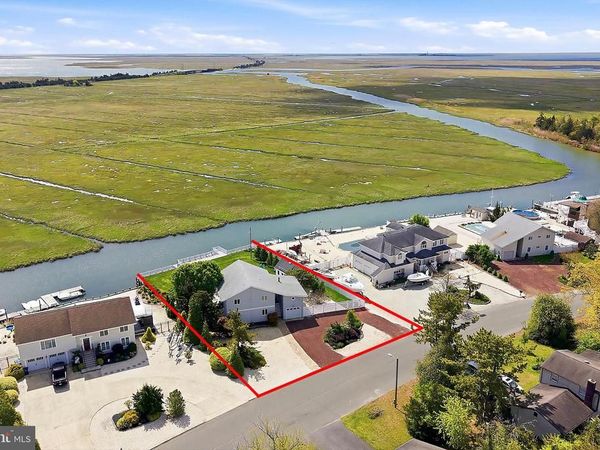 172 COUNTRY CLUB BOULEVARD, LITTLE EGG HARBOR TWP, NJ 08087