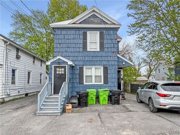 102 Woodbury Avenue , Syracuse, NY 13206
