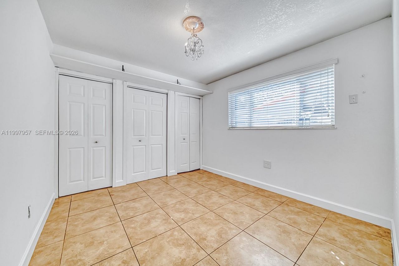 2171 SW 21st St, Miami, FL 33145 Photo