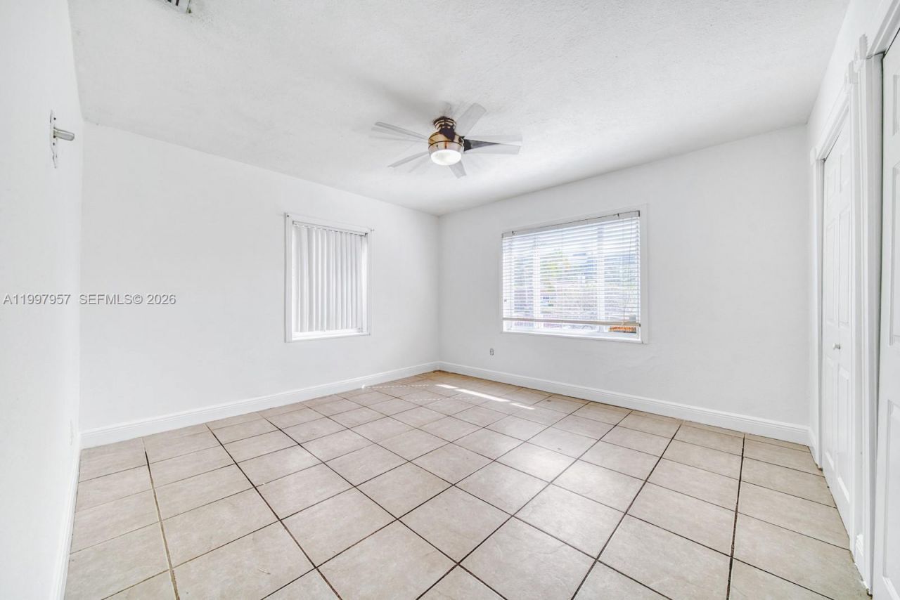 2171 SW 21st St, Miami, FL 33145 Photo