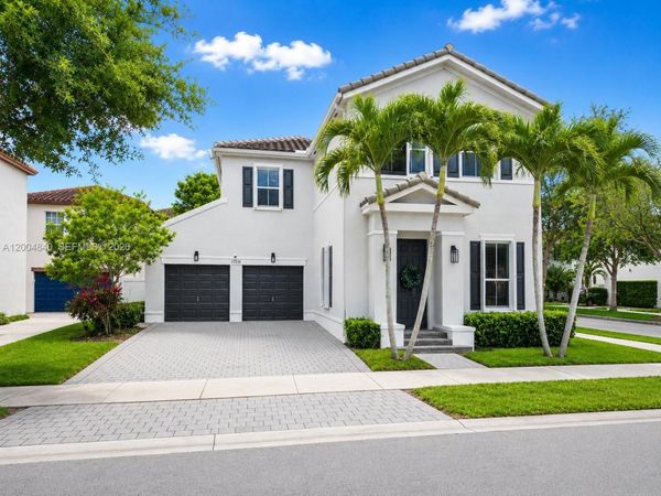 17116 SW 92nd St , Miami, FL 33196