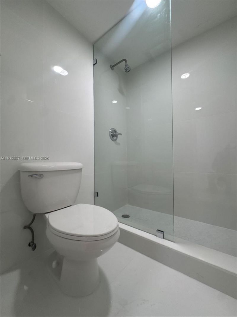 2312 S Cypress Bend Dr , Unit 107, Pompano Beach, FL 33069 Photo