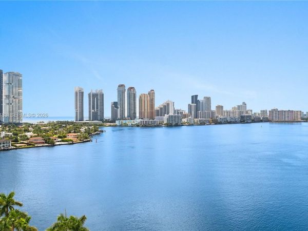 3600 Mystic Pointe Dr , Unit 1616, Aventura, FL 33180