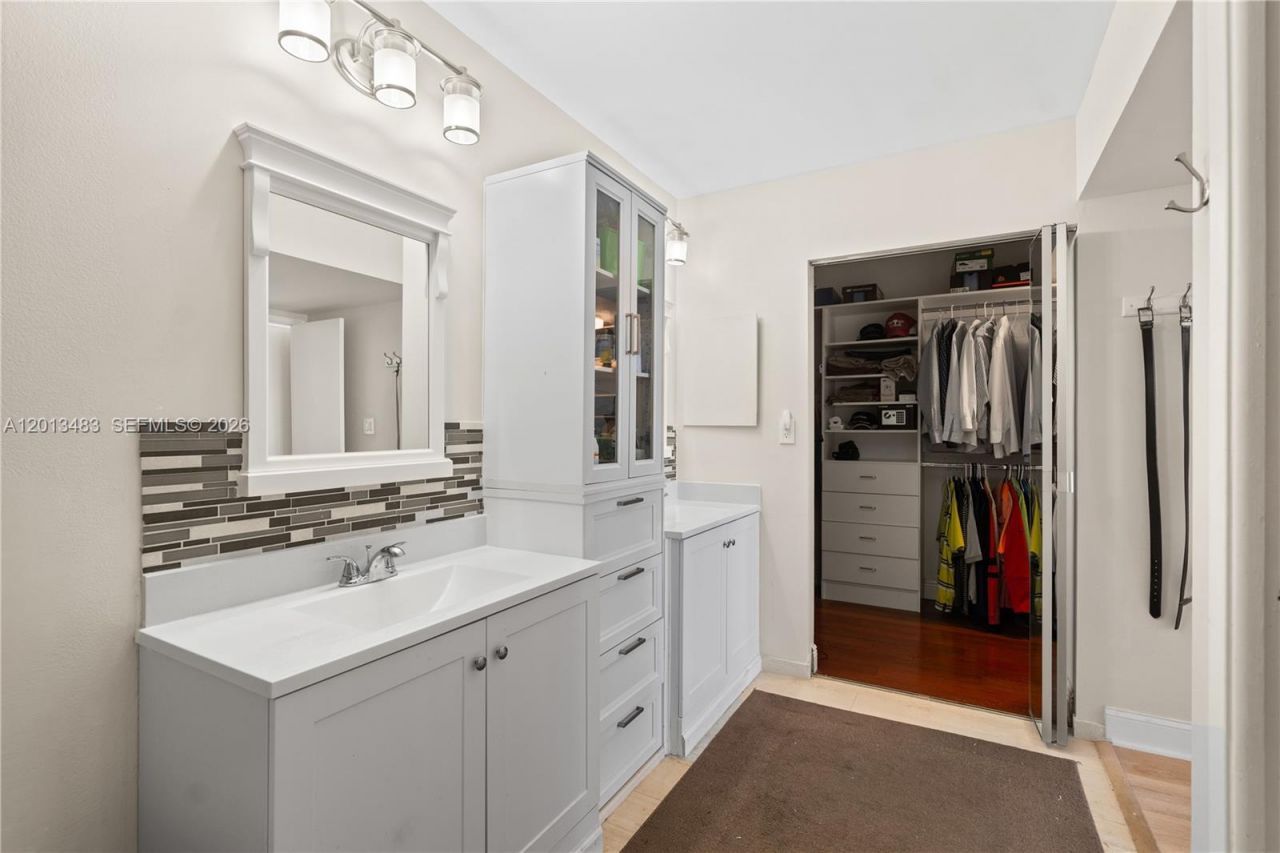 3600 Mystic Pointe Dr , Unit 1616, Aventura, FL 33180 Photo