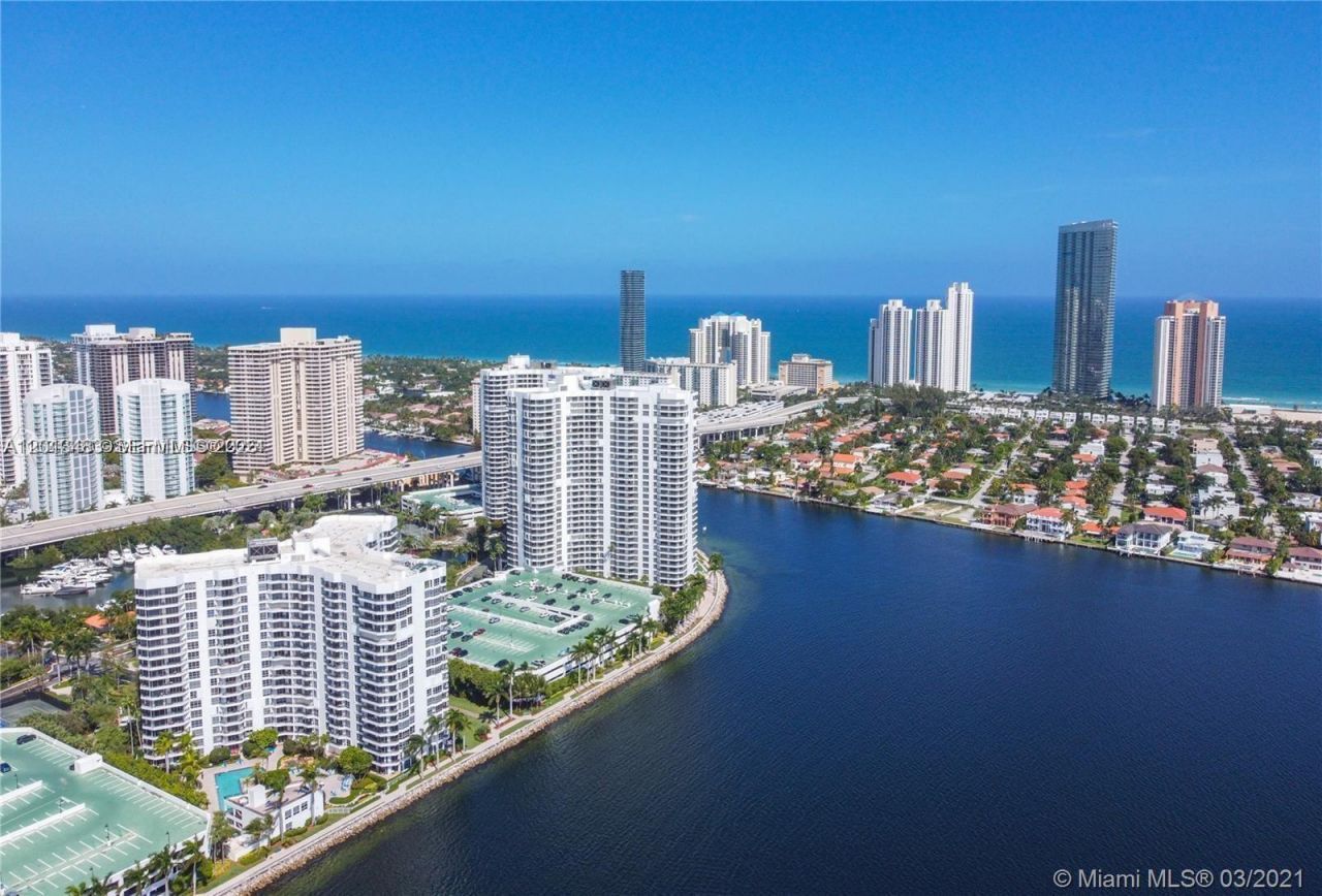 3600 Mystic Pointe Dr , Unit 1616, Aventura, FL 33180 Photo