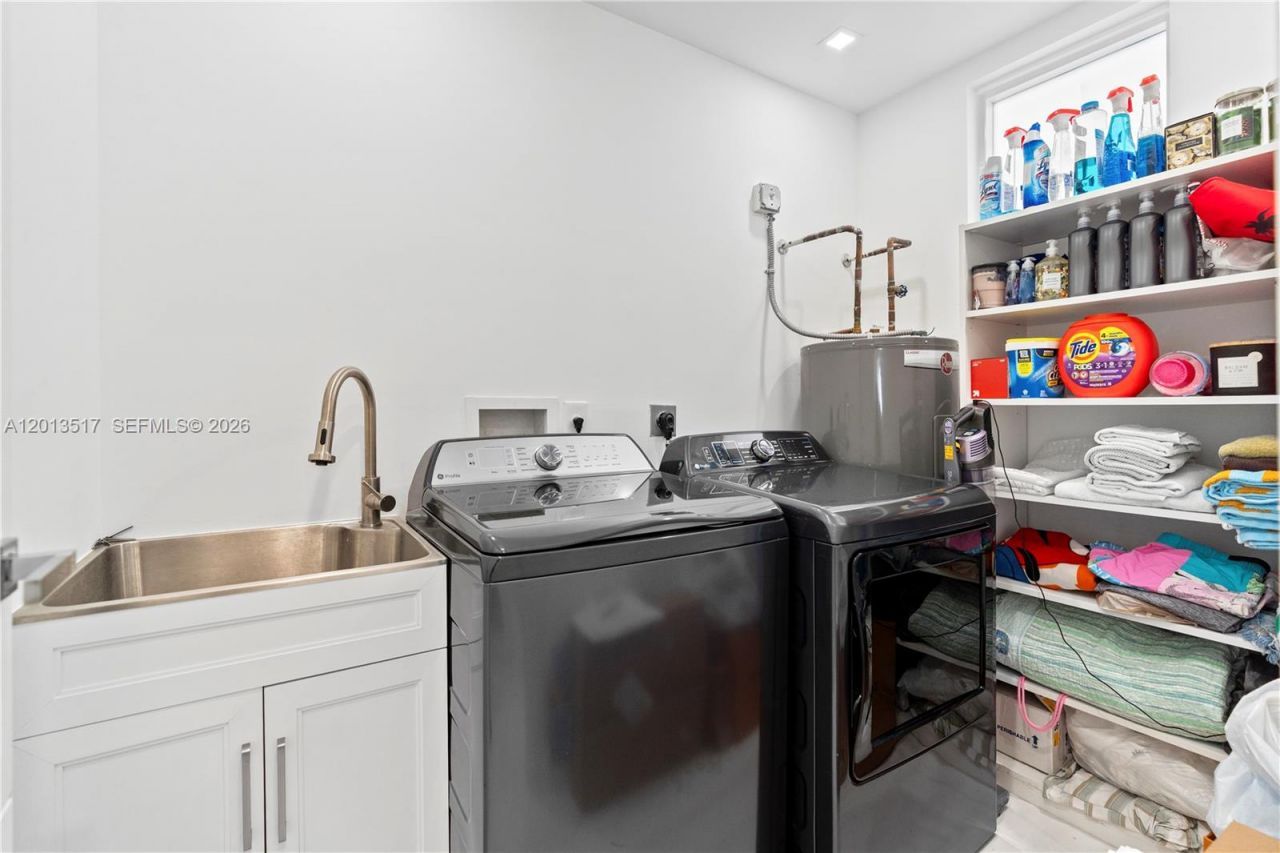 3188 NE 211th Ter , Aventura, FL 33180 Photo