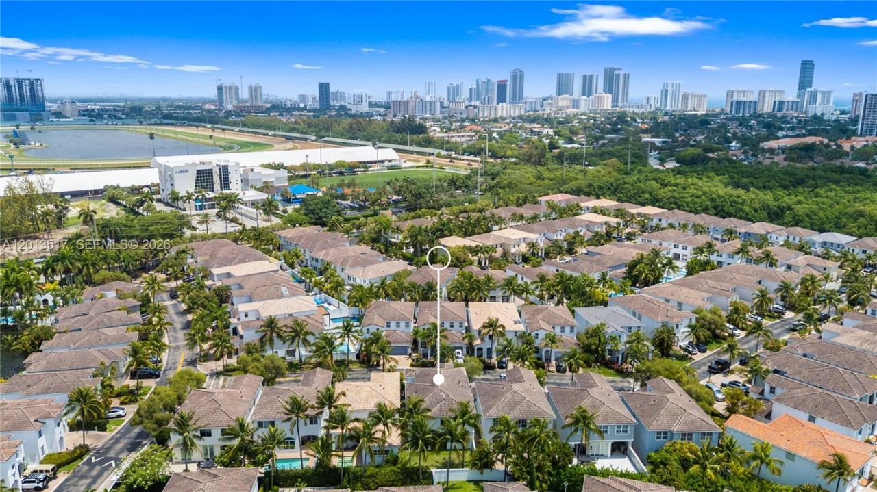 3188 NE 211th Ter , Aventura, FL 33180 Photo