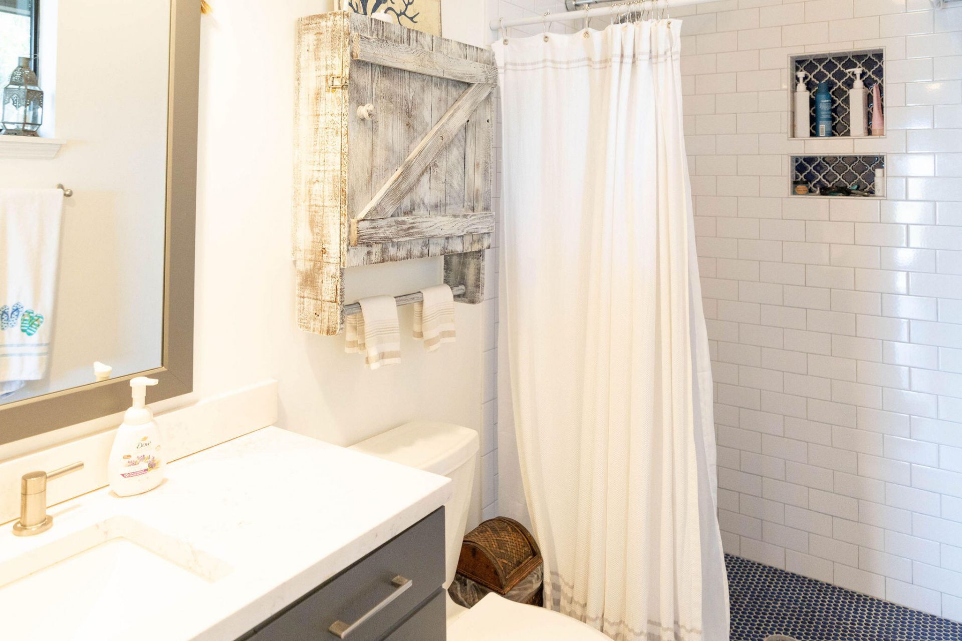 1205 Jungle Road Photo 27