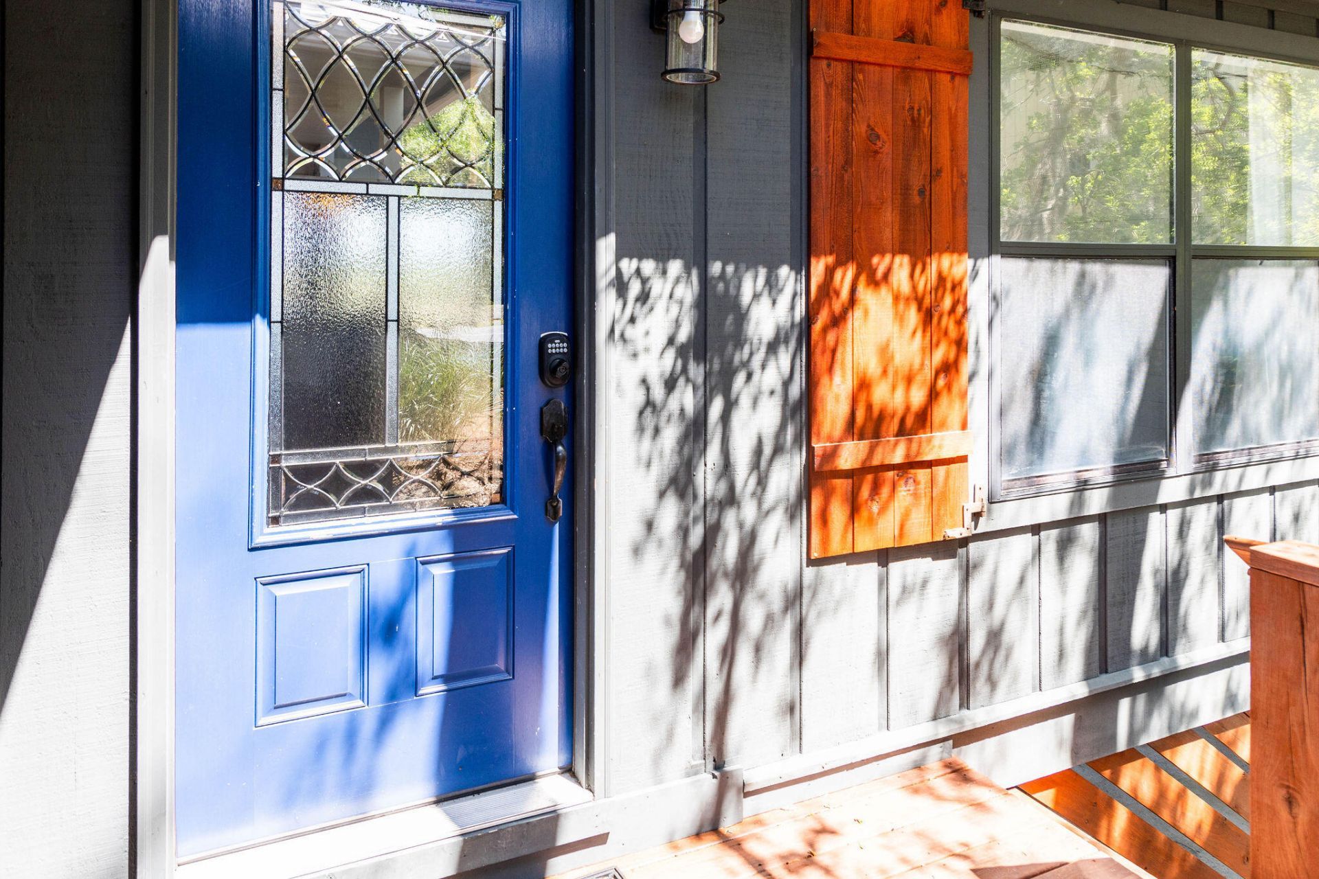 1205 Jungle Road Photo 8