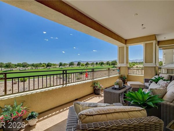 9145 Las Manaitas Avenue, Unit 302, Las Vegas, NV 89144