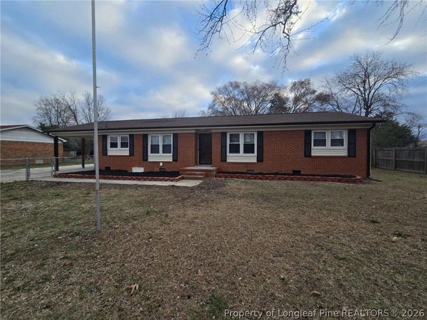 1443 Larkhall Drive , Fayetteville, NC 28304