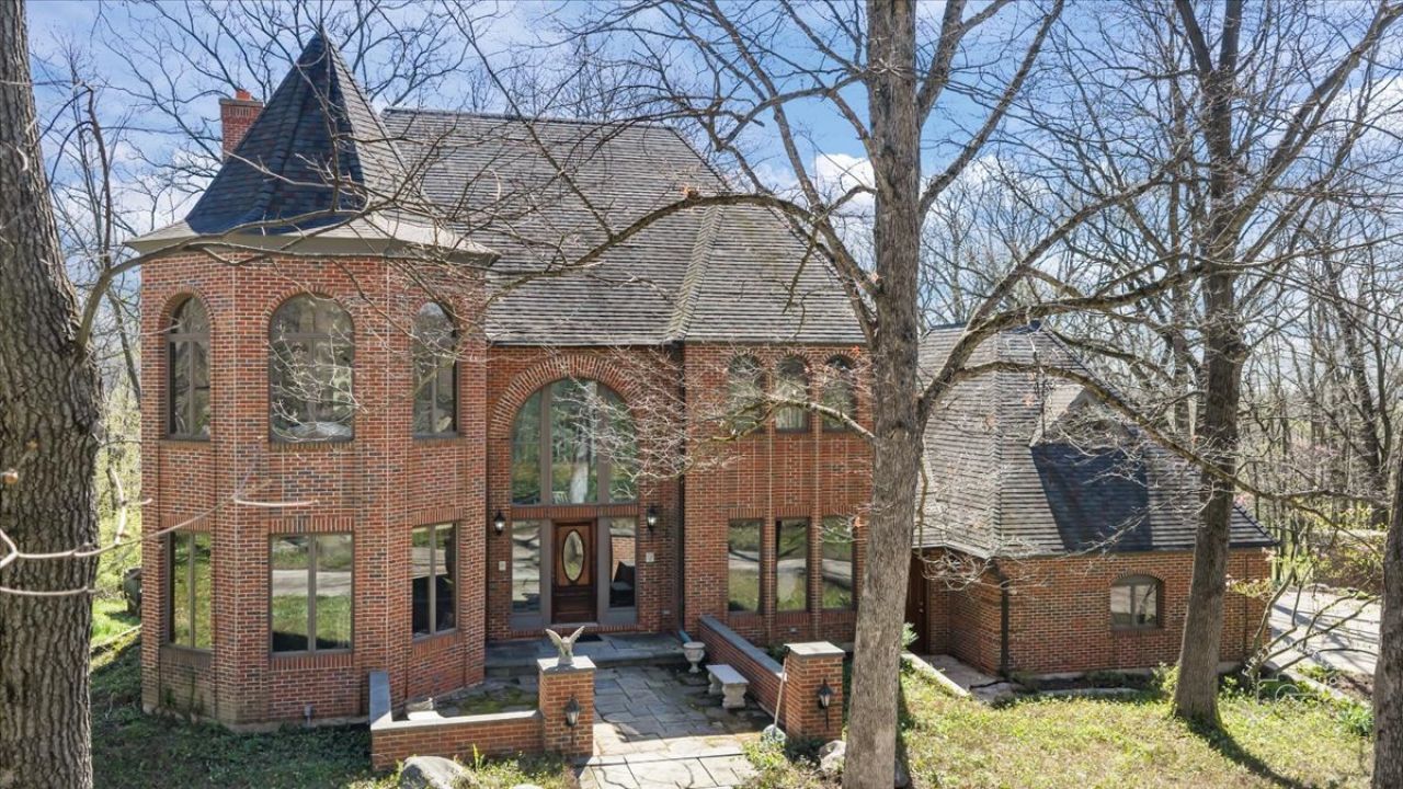 3N221 Springwood Lane, Elburn, IL 60119