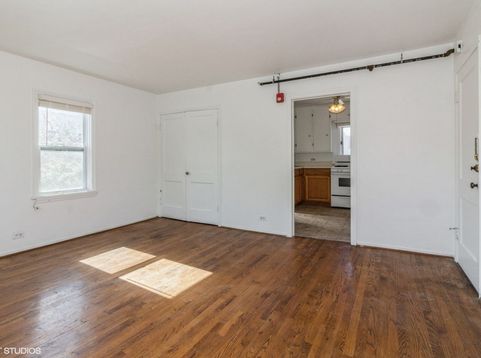 Main Photo
