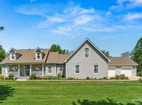 Main Photo