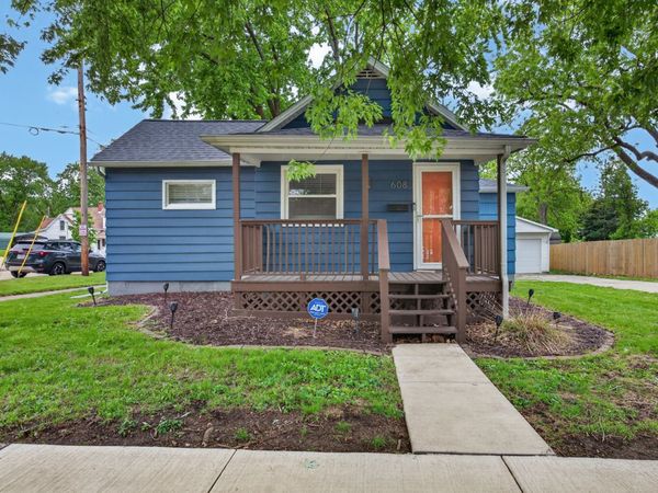 608 N Fell Avenue, Normal, IL 61761