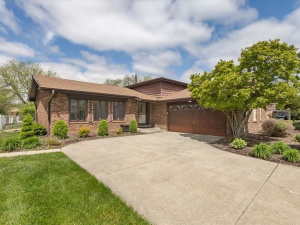 534 Quail Run Road , Matteson, IL 60443