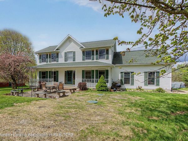 2620 S Edgar Road, Mason, MI 48854