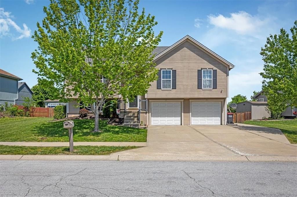 1114 Melody Court, Kearney, MO 64060 Main Photo