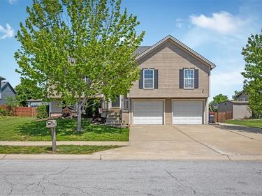 1114 Melody Court, Kearney, MO 64060
