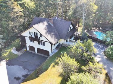 107 Fresh Pond Lane, Brookline, NH 03033