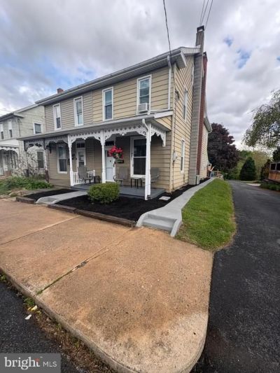 338 E Park Street, Elizabethtown, PA 17022 Main Photo