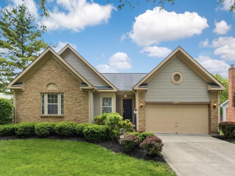 6219 Wynford Drive , Dublin, OH 43016 Photo 1