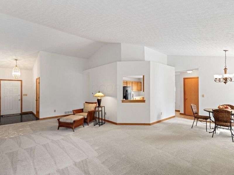 6219 Wynford Drive , Dublin, OH 43016 Photo 6