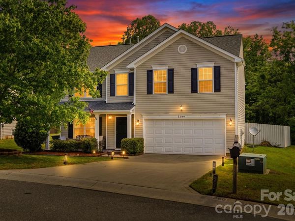 2260 Wexford Way , Statesville, NC 28625