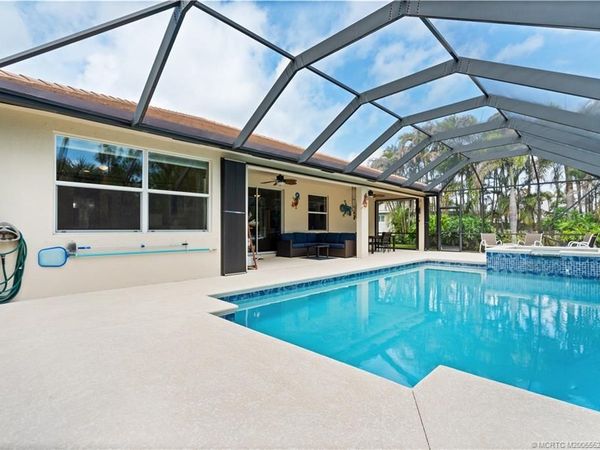 483 NW Windflower Terrace, Jensen Beach, FL 34957