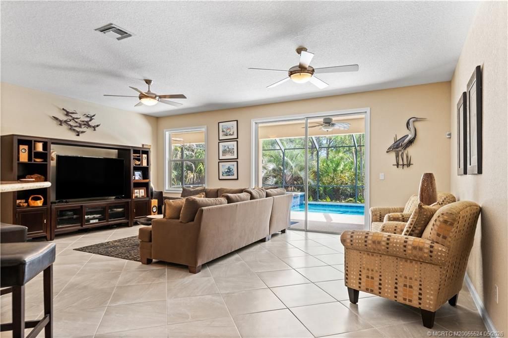 483 NW Windflower Terrace, Jensen Beach, FL 34957 Photo