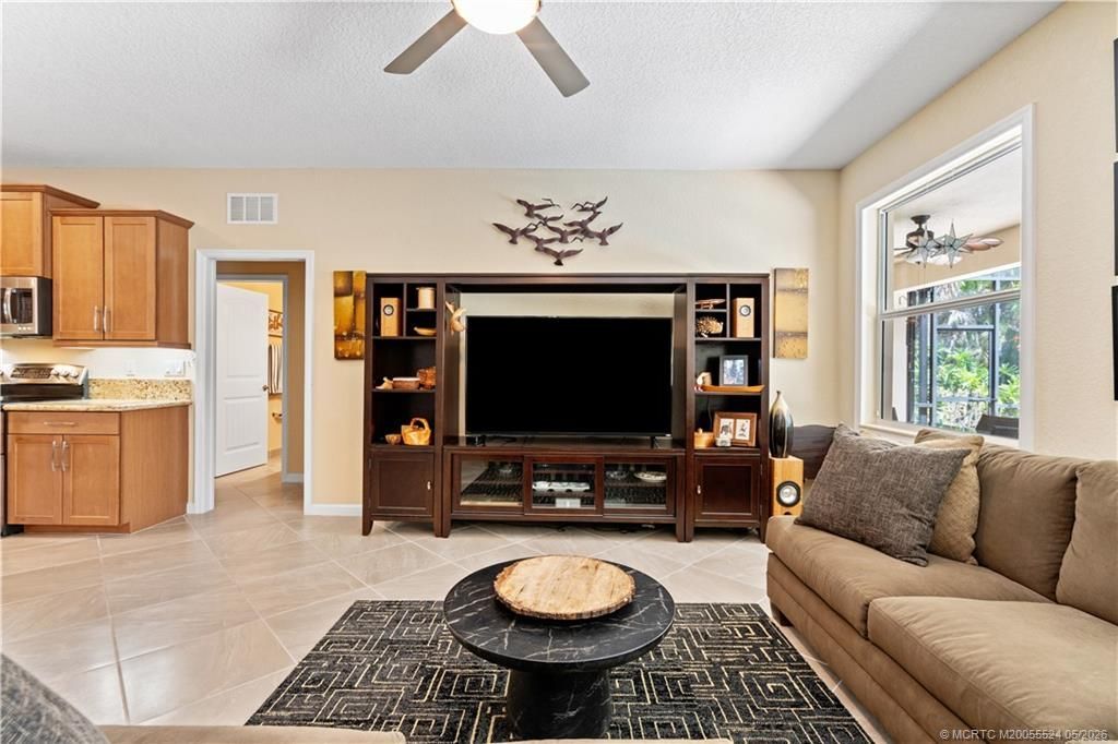 483 NW Windflower Terrace, Jensen Beach, FL 34957 Photo