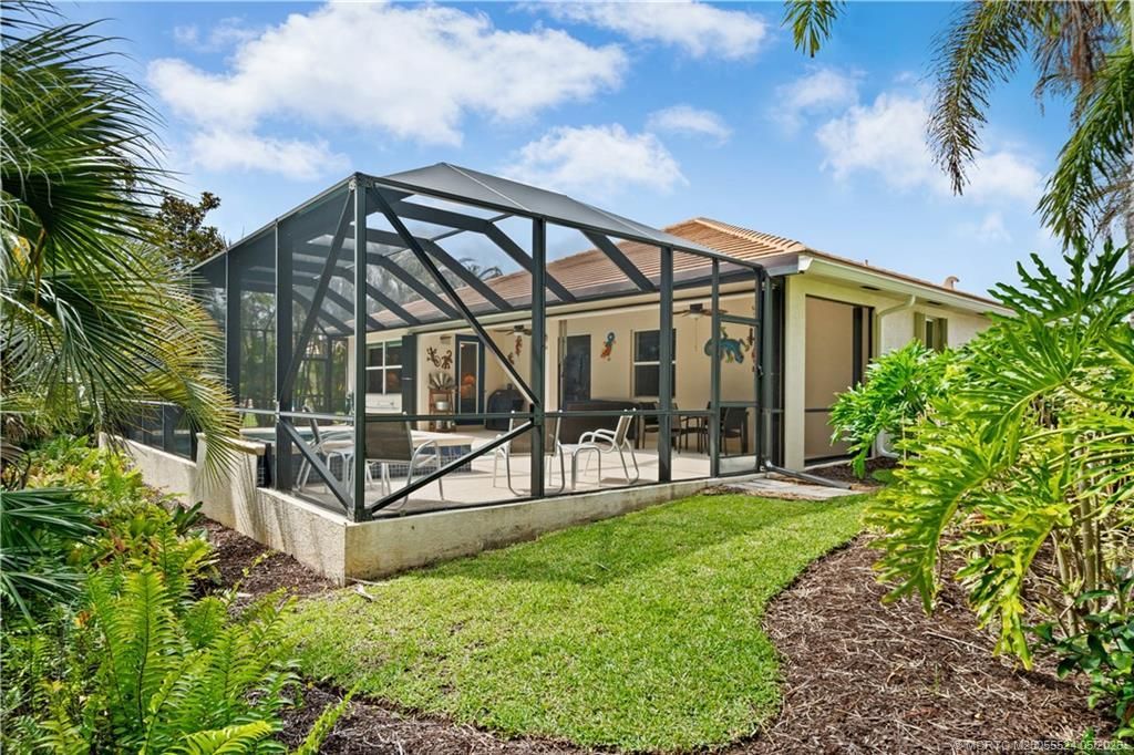 483 NW Windflower Terrace, Jensen Beach, FL 34957 Photo