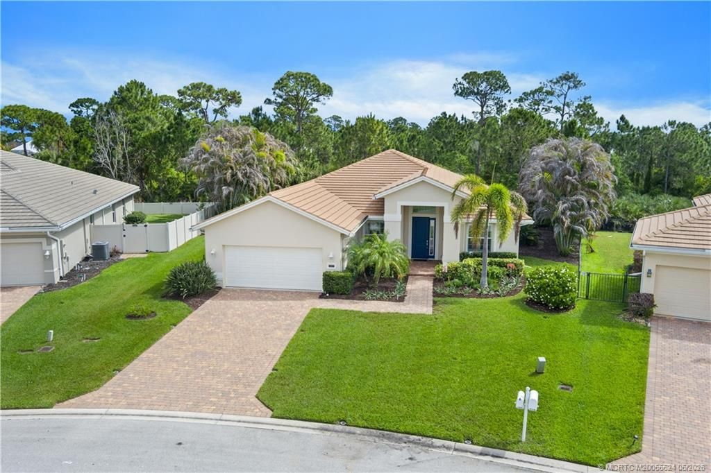 483 NW Windflower Terrace, Jensen Beach, FL 34957 Photo