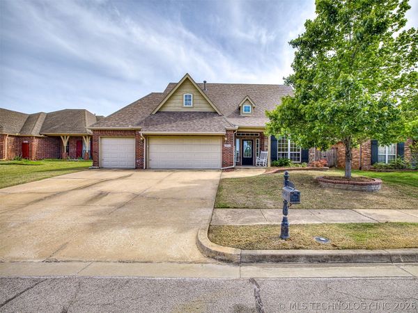 2006 W 120th Street, Jenks, OK 74037
