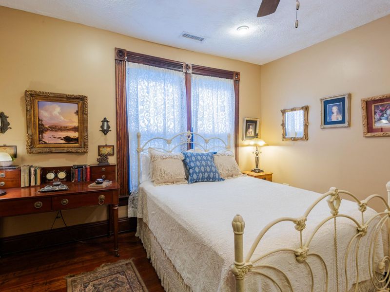 1718 Greenup Street, Covington, KY 41011 Photo 17