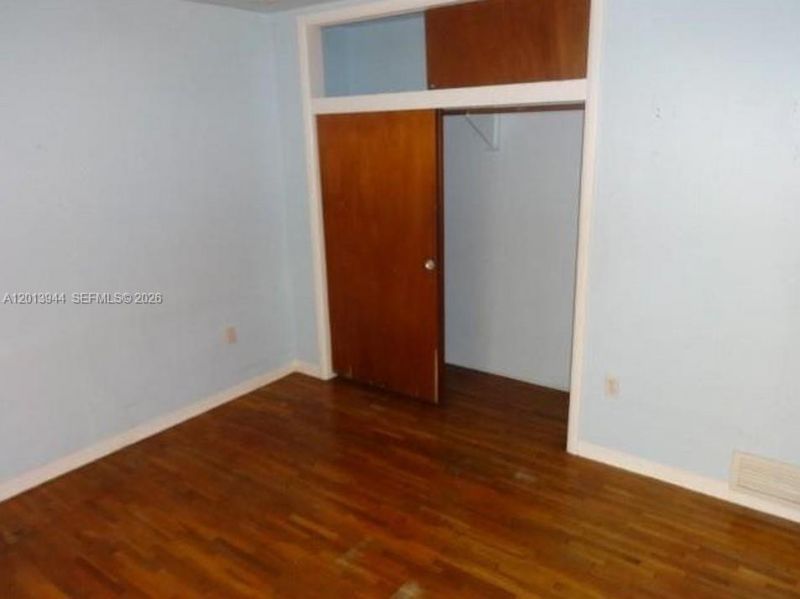 335 NE 114th St, Unit 1, Miami, FL 33161 Photo