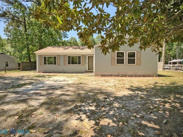 4834 Clopton Drive , Hayes, VA 23072