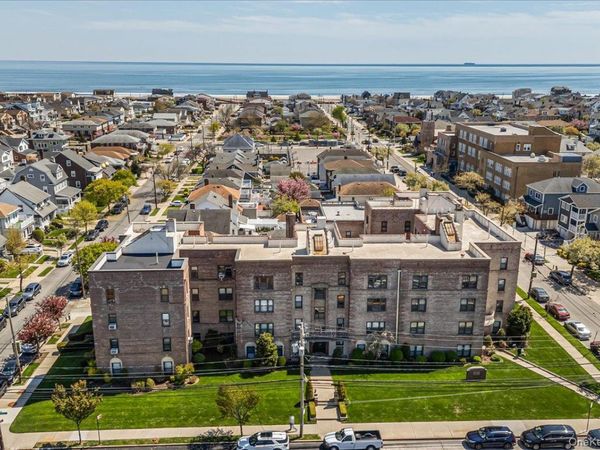 257 Beach 128th Street , Unit 2B, Belle Harbor, NY 11694