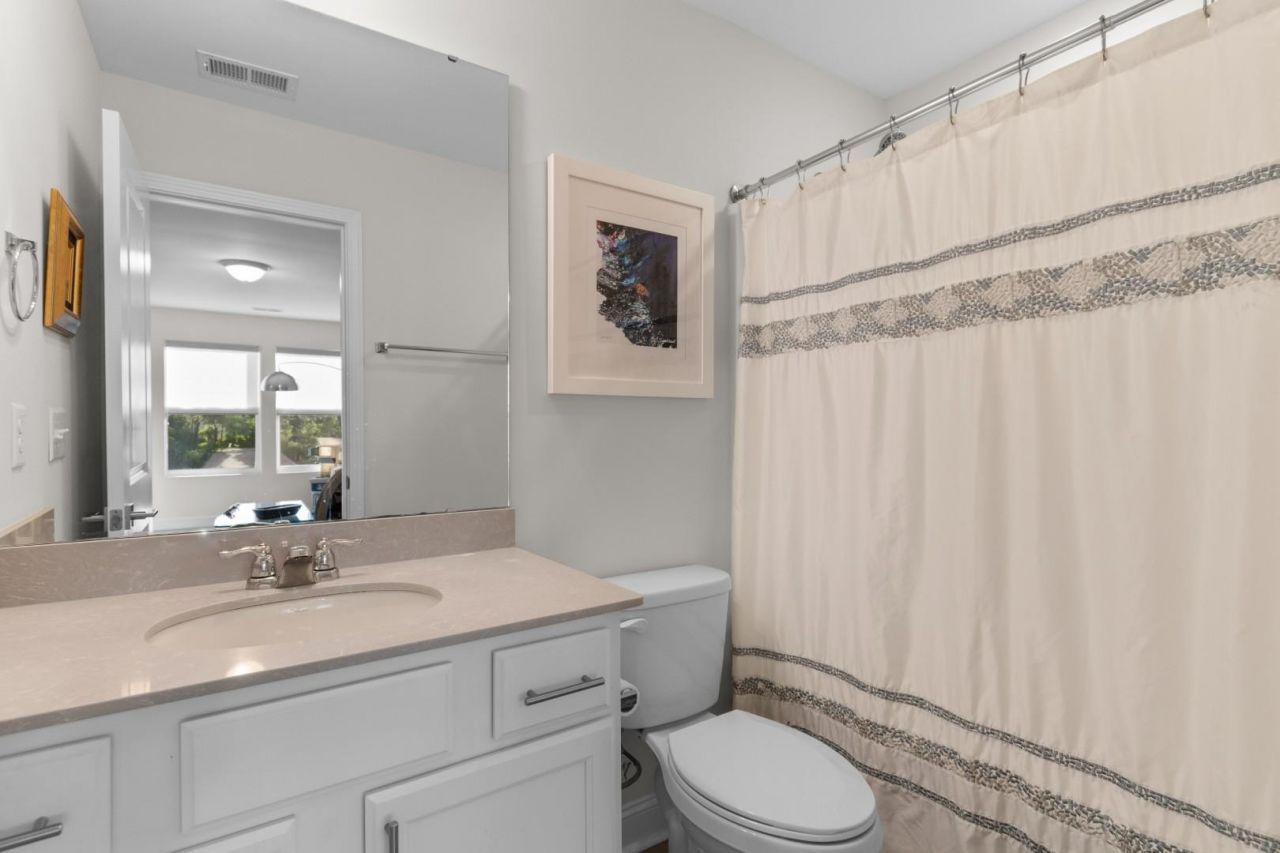 115 Emerald Rush Ct. Photo 22