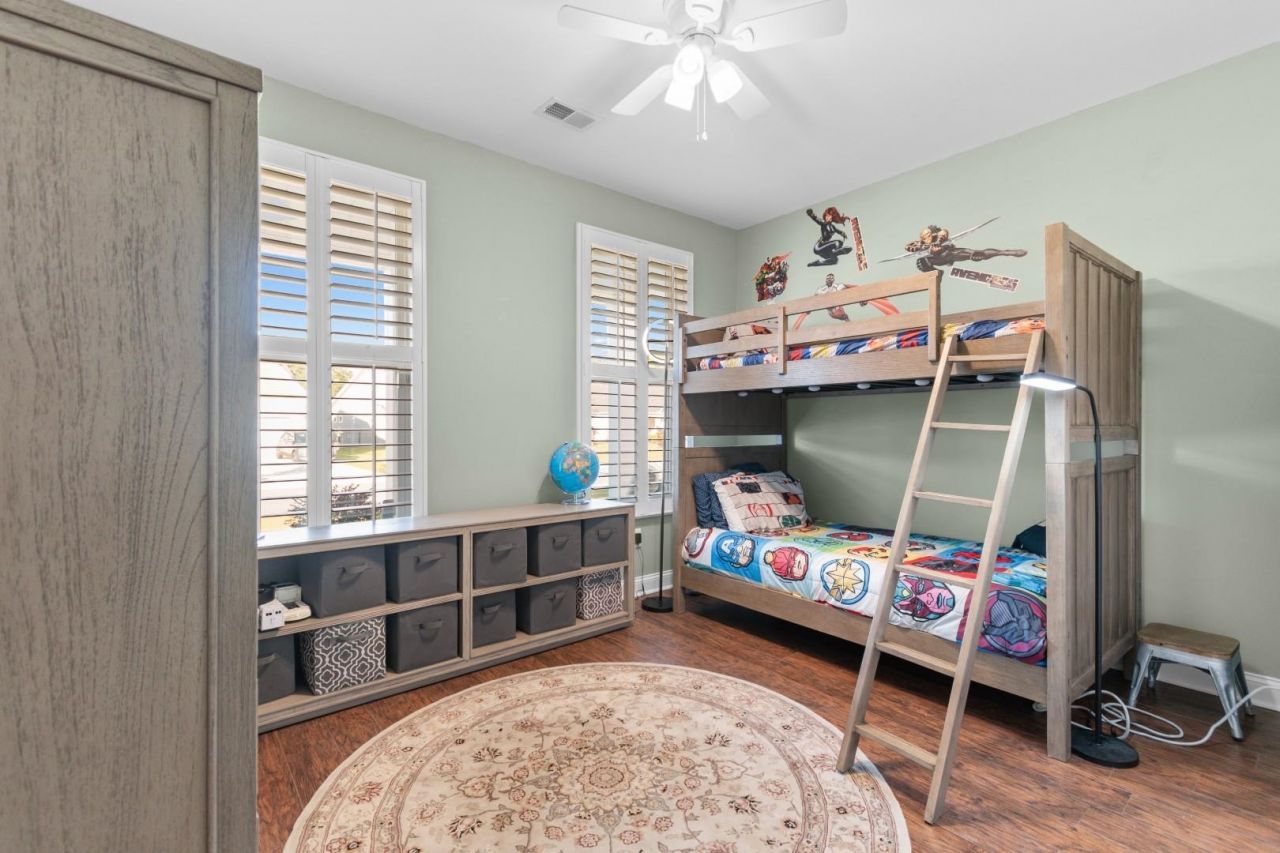 115 Emerald Rush Ct. Photo 23