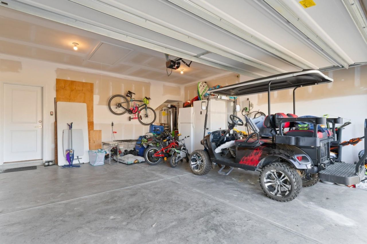 115 Emerald Rush Ct. Photo 31