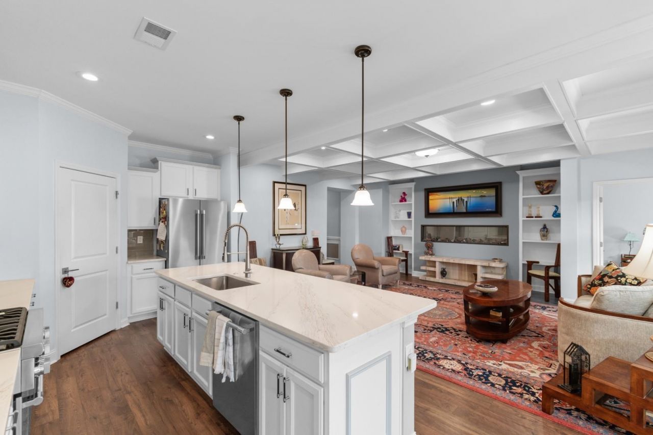 115 Emerald Rush Ct. Photo 5