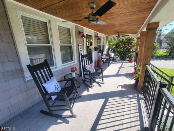 266 Eagle Rock Ave, Roseland, NJ 07068