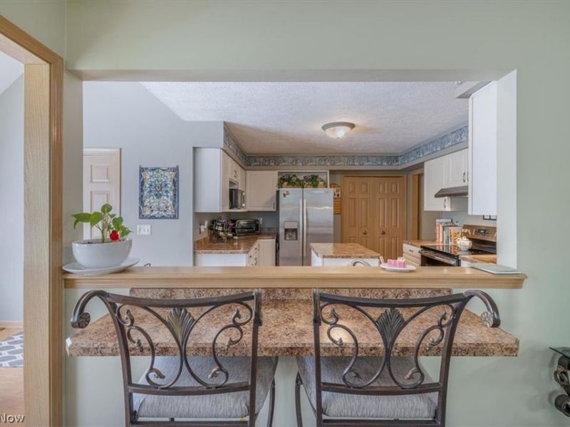 8051 Valleyview Court , North Royalton, OH 44133 Photo 12